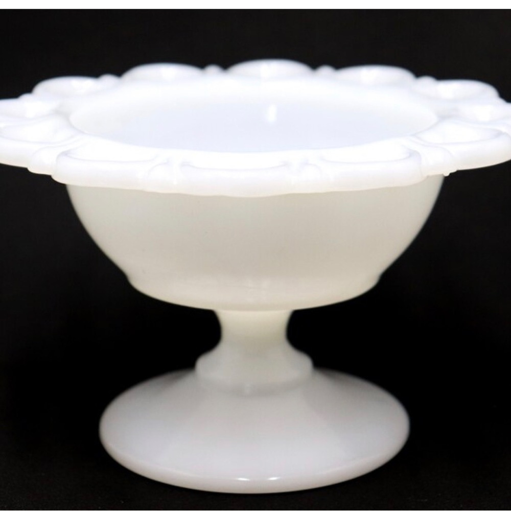 Anchor Hocking Milk Glass Old Colony Lace Edge Pedestal Compote Vtg 1960s